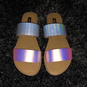 Sandals size 6